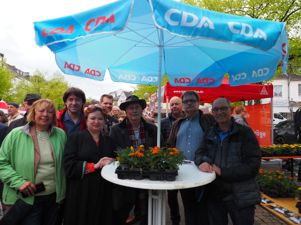 Die Vertreter der CDA Rhein-Sieg und CDA Siegburg bei dem Tag der Arbeit 2023 in Siegburg